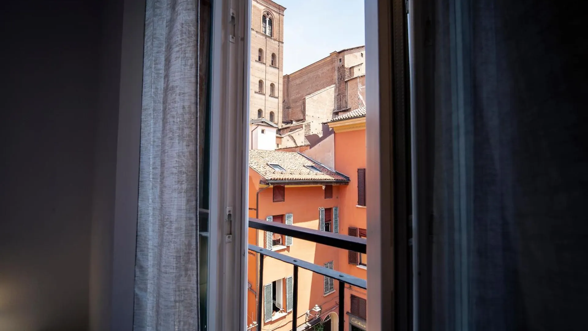 Tesoro De Galluzzi Bologna Italia