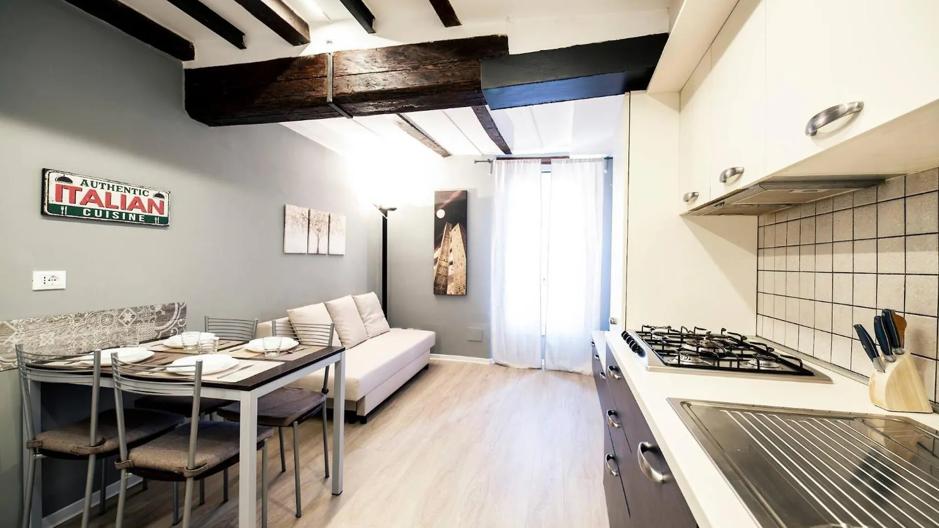 Tesoro De Galluzzi Bologna Italia